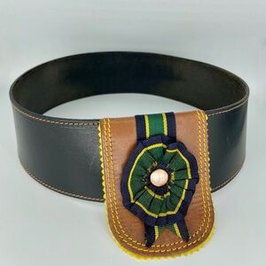 BYBLOS leather belt, authentic vintage hight fashion classic. XS for woman.